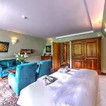 Hotell Jelenia Struga Medical 4*