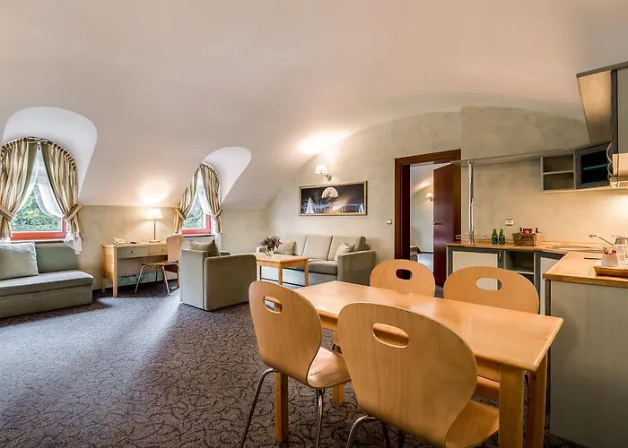 Otel Jelenia Struga Medical